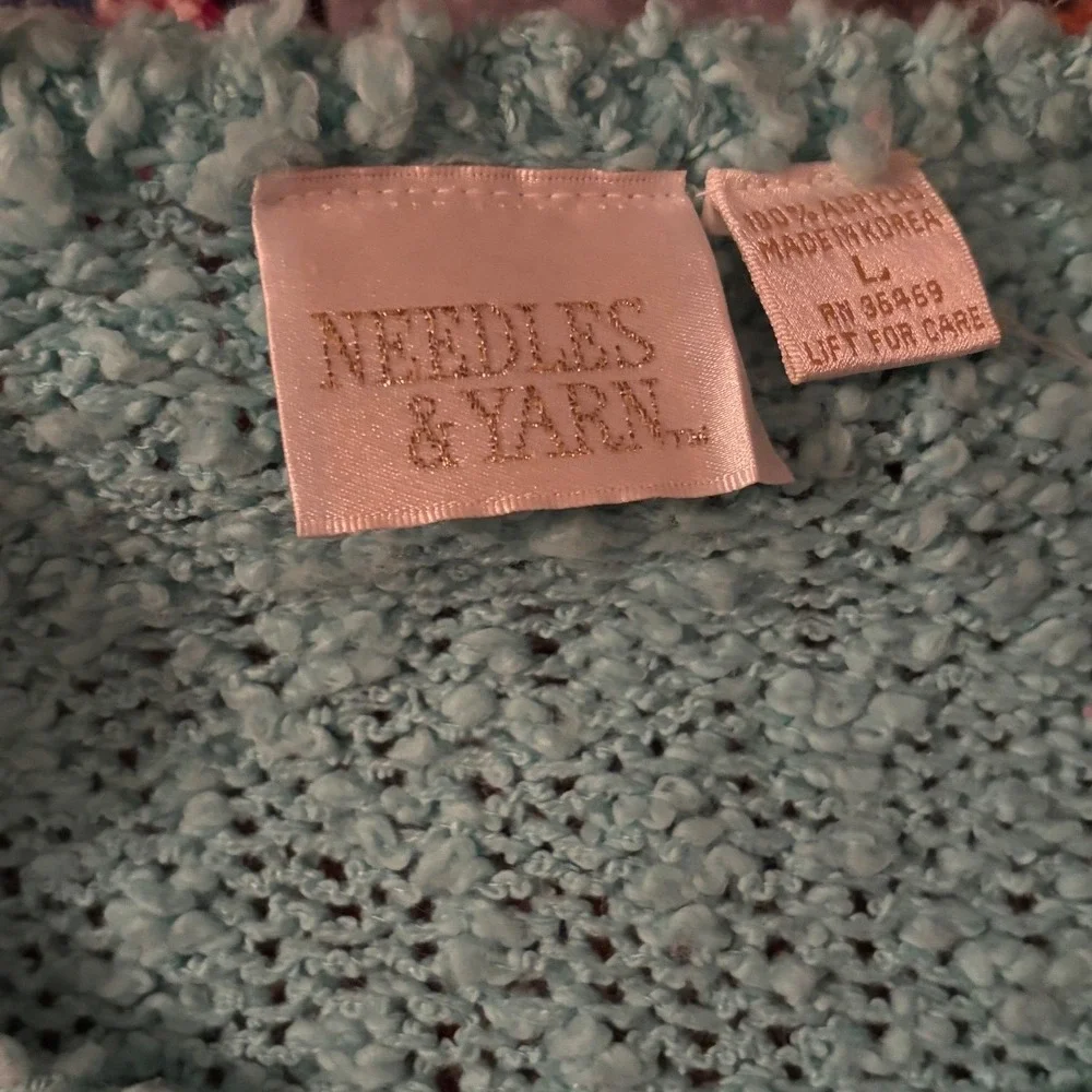 Needles & Yarn Turquoise Floral Applique Knit Sweater Size L Popcorn Texture‎